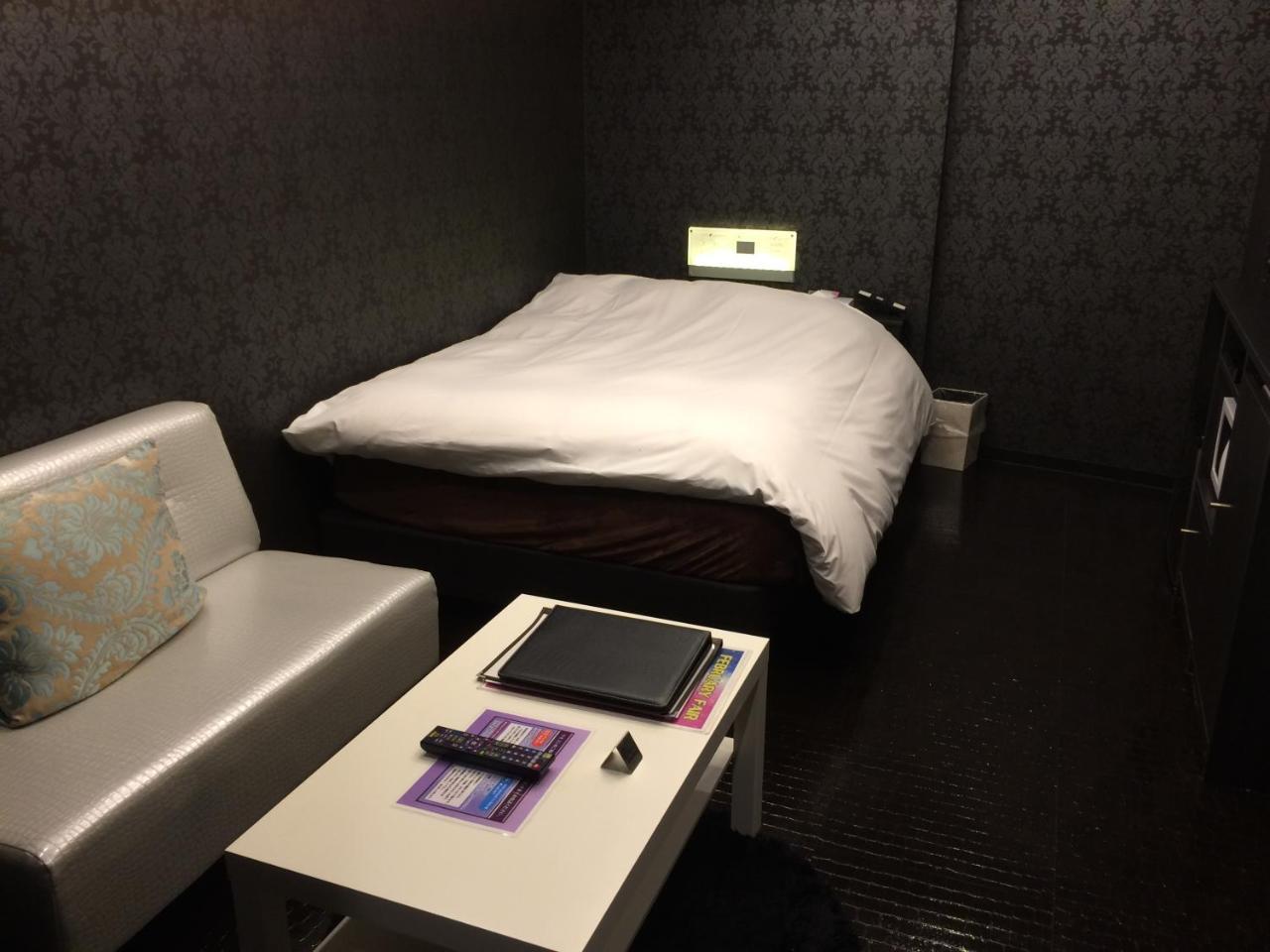 Hotel U Tōkyō Extérieur photo